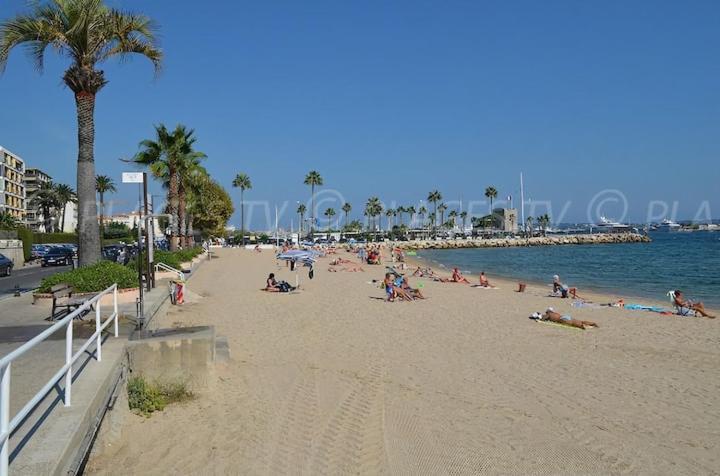 F1 A 5 Minutes Des Plages Et De La Gare Vallauris Ngoại thất bức ảnh